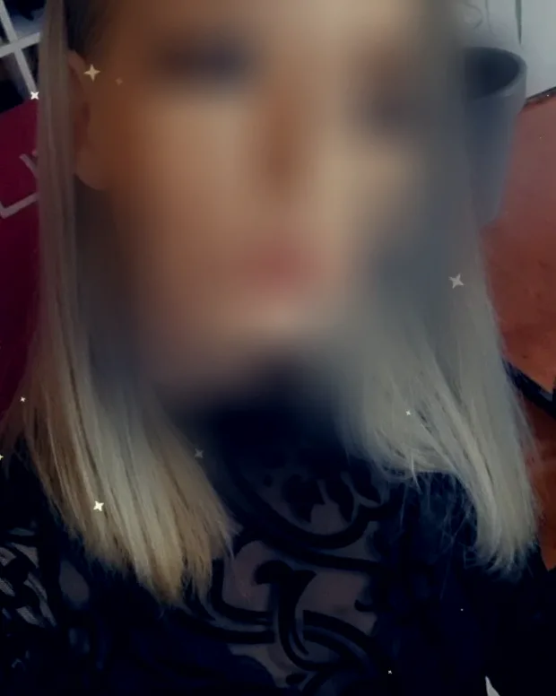 Lara, 36 años